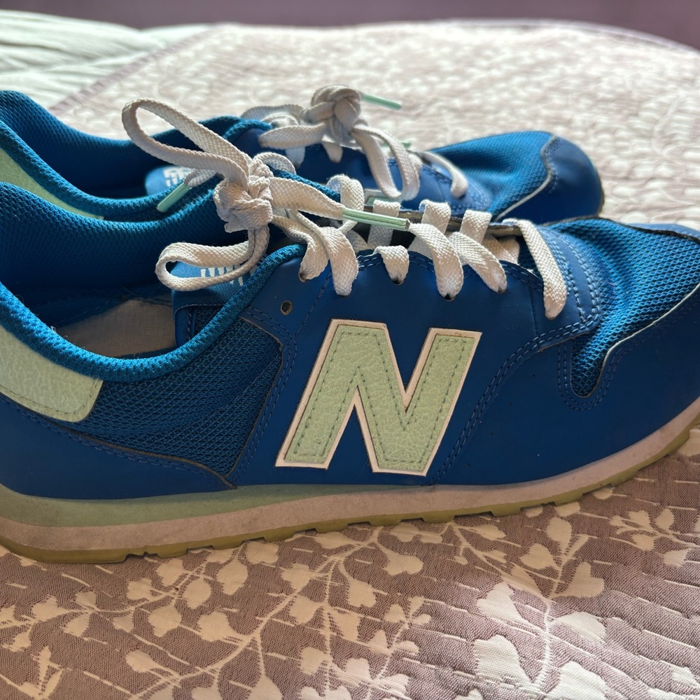 New Balance Blue & Mint Casual Sneakers - Picture 3 of 11